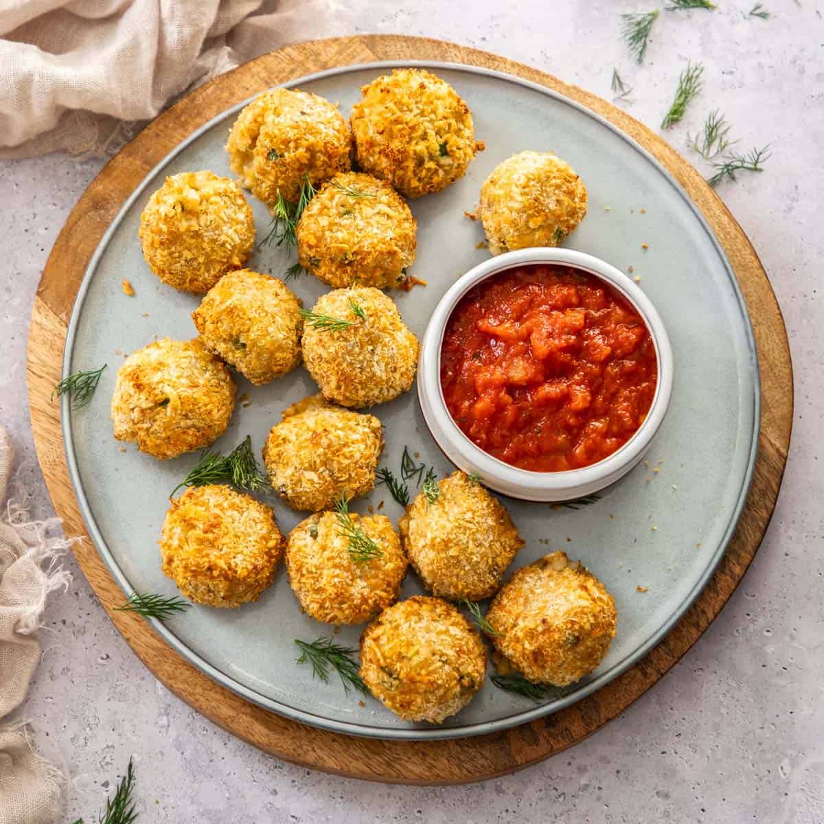 Mini Arancini Balls & Braised Beef, Horseradish Mashed Potato Mini Tarts