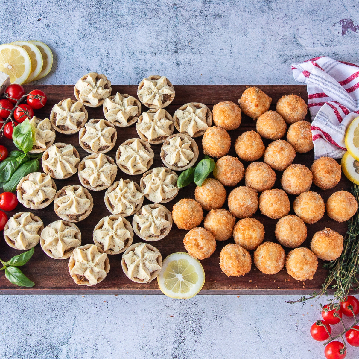 Mini Arancini Balls & Braised Beef, Horseradish Mashed Potato Mini Tar ...