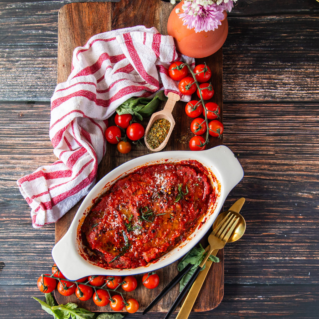 Breaded Veal Parmesan in Tomato Sauce